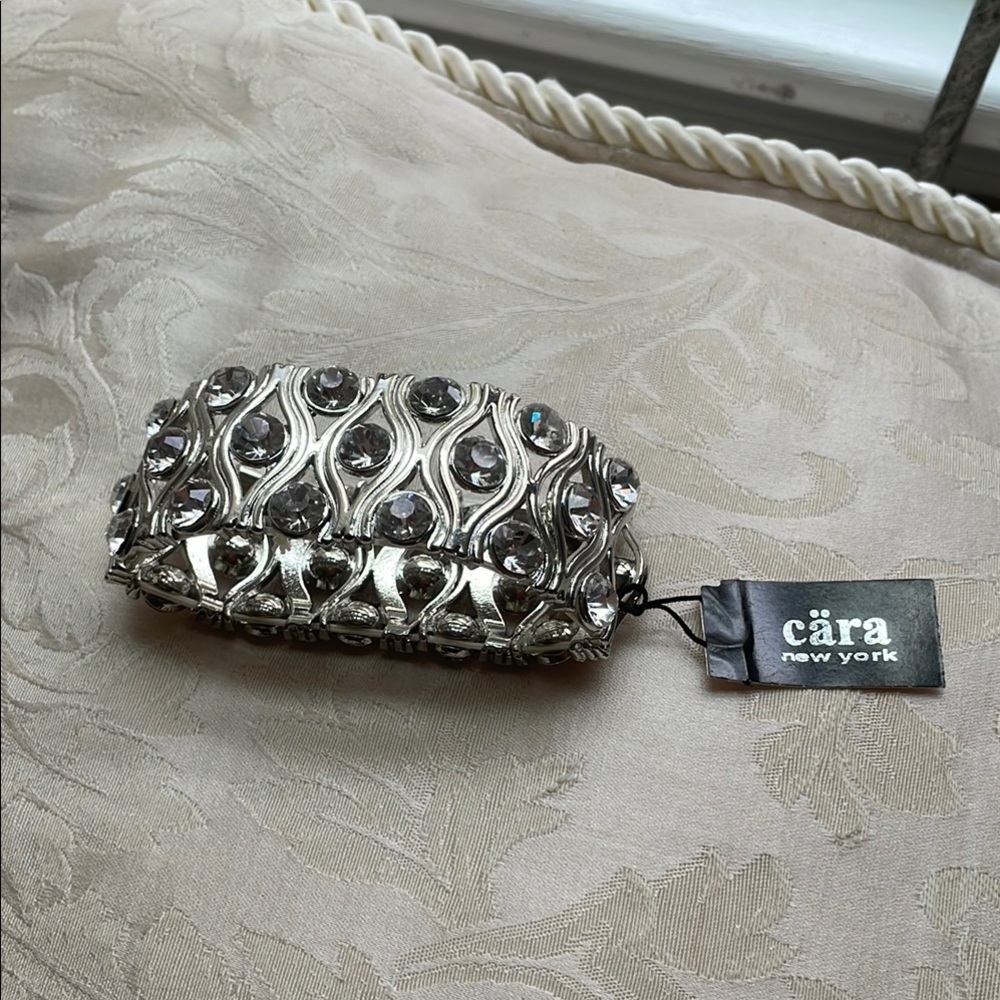 1001 Cära New York Silver and Clear‎ Crystal Bracelet